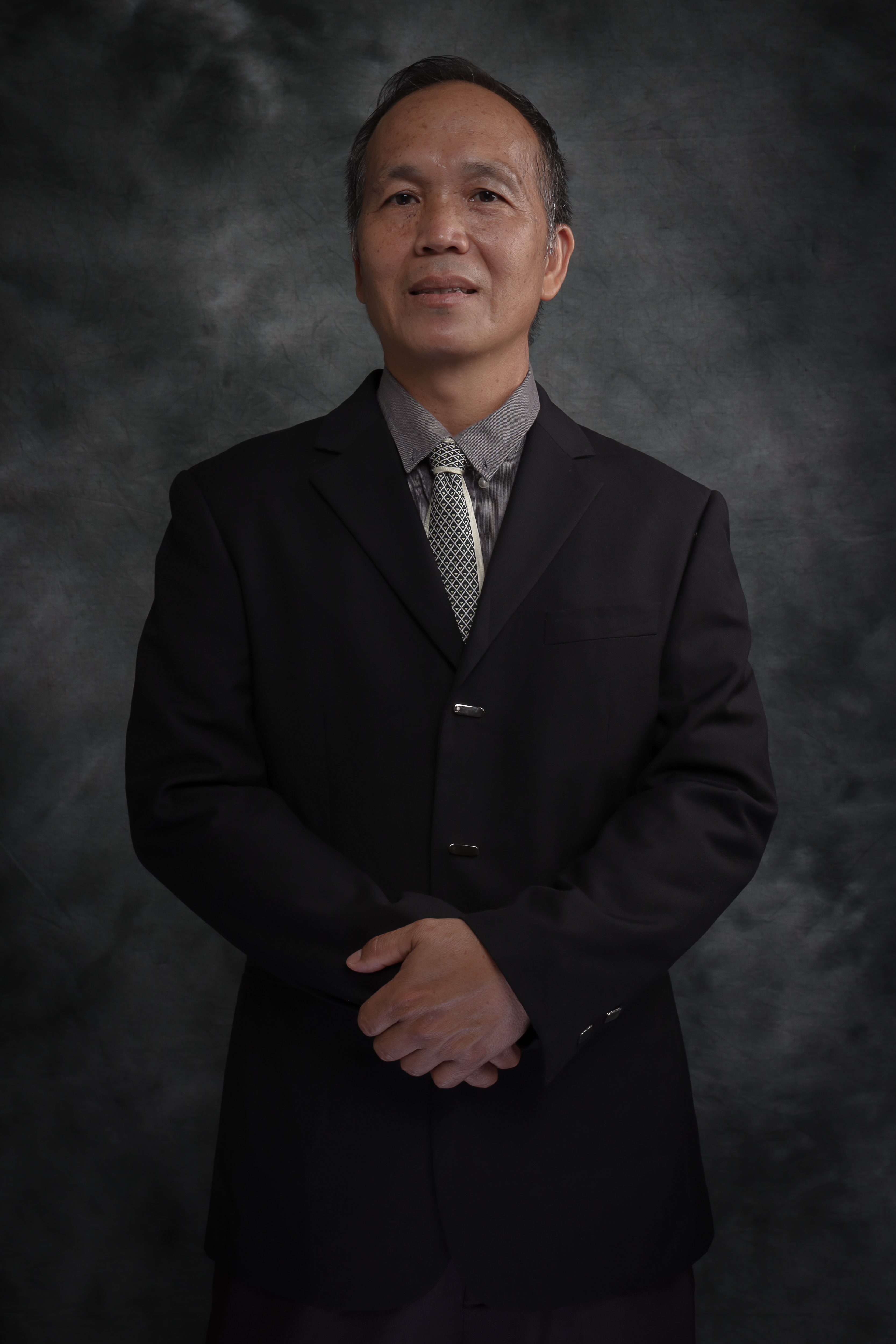 Dr Samuel Lihan